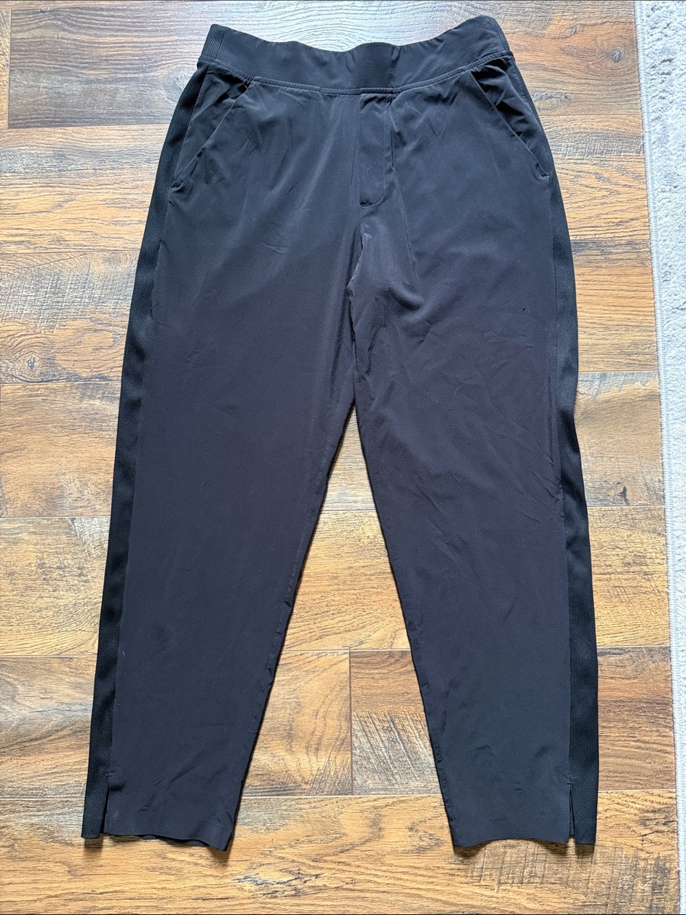 Athleta Women’s Black Slim Tapered Travel Pants